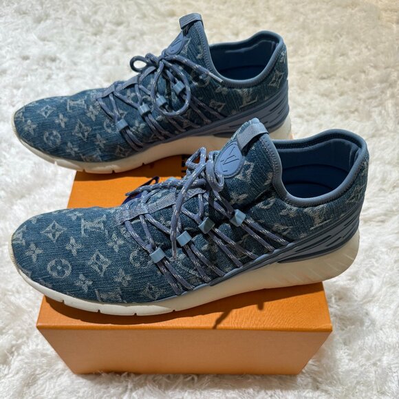 Louis Vuitton Men Fastlane Denim LV Monogram Sneaker, 10.5 LV, 11.5 US, 45.5 EUR - Picture 3 of 5